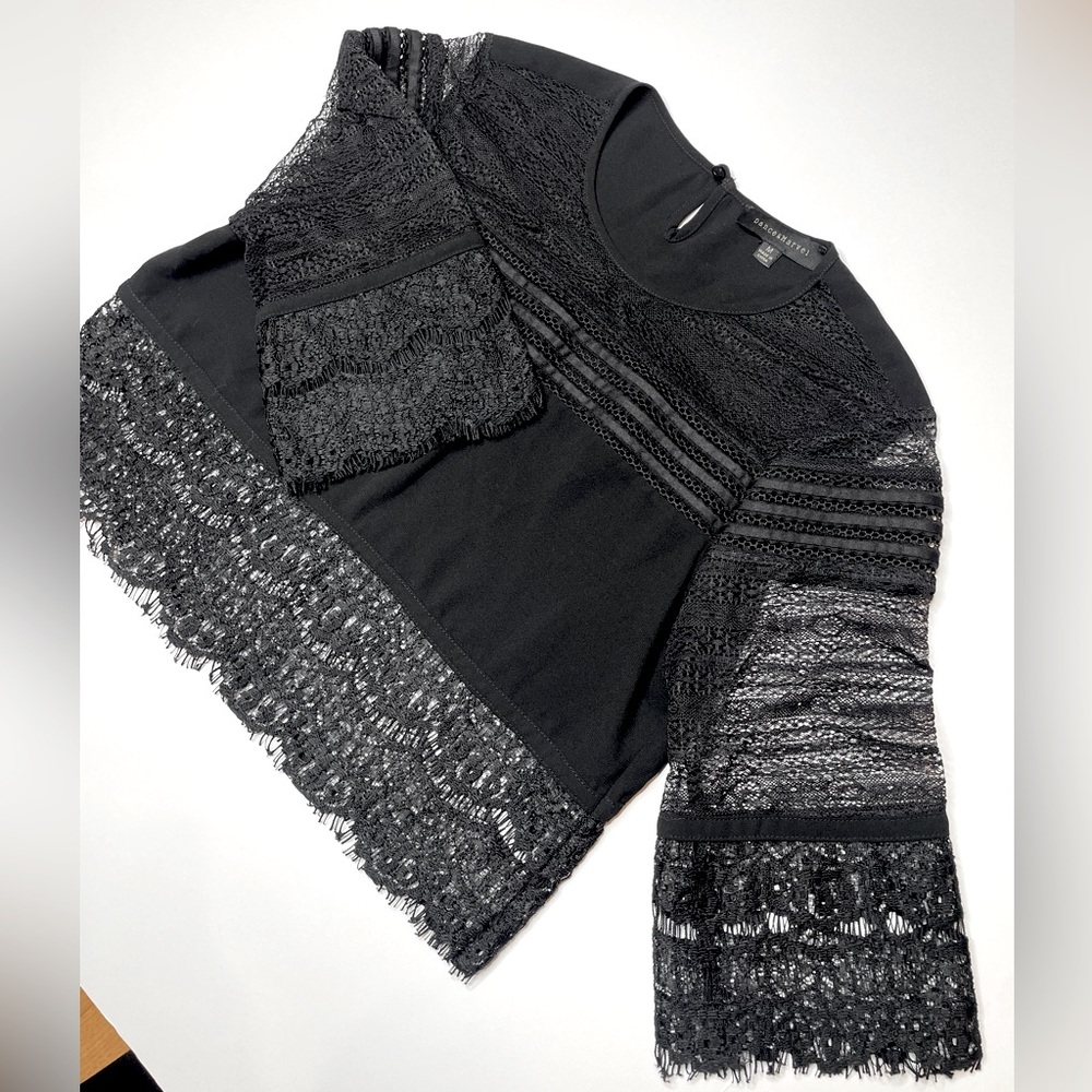 Dance & Marvel - Black Lace Crop Top (M)